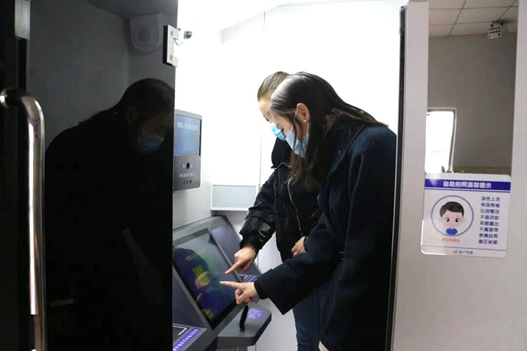 自助體檢機一站式完成 ，學車體檢不用跑冤枉路 